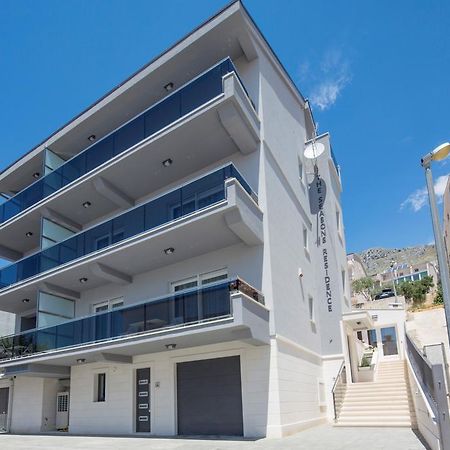 Apartments The Seasons Residence Omiš Kültér fotó
