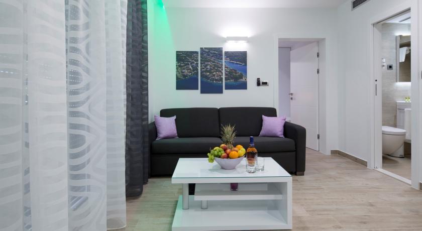 Apartments The Seasons Residence Omiš Szoba fotó