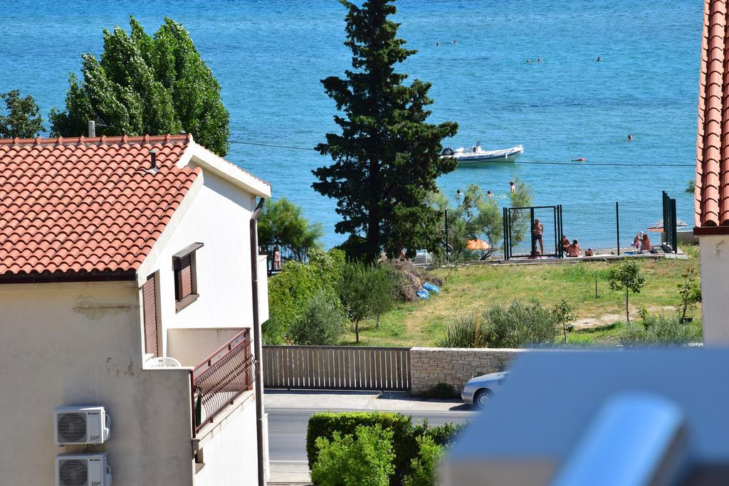 Apartments The Seasons Residence Omiš Kültér fotó