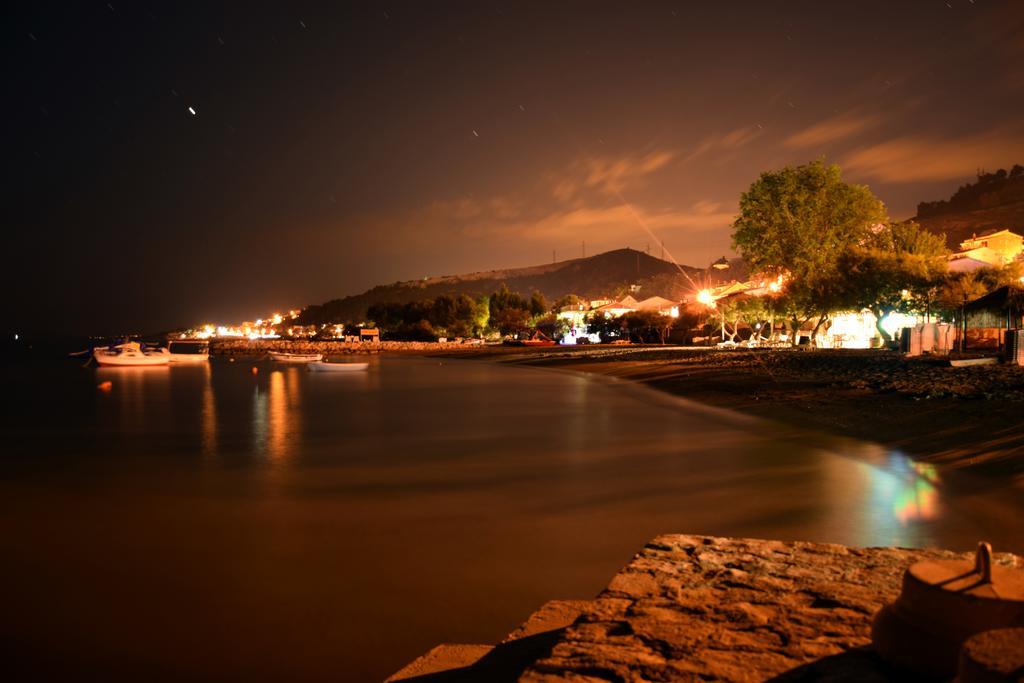 Apartments The Seasons Residence Omiš Kültér fotó